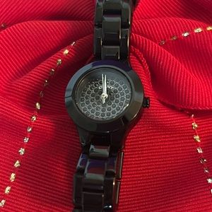 DKNY  Ladies Stainless Steel Black Analog Quartz Wristwatch-Vintage